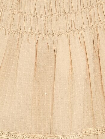 Vestido con tirantes con volantes y elásticos
