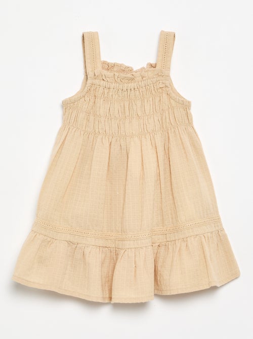 Vestido con tirantes con volantes y elásticos - Kiabi Vestido con tirantes con volantes y elásticos - Kiabi
