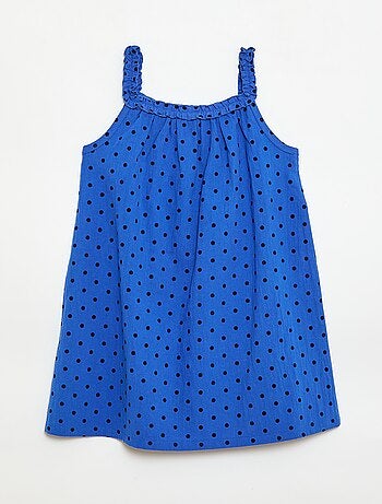 Vestido con tirantes y cuello con volantes