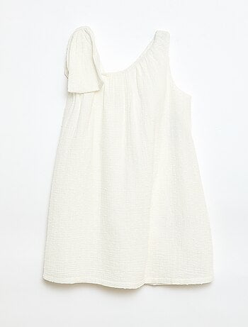 Vestido corola de tirantes liso