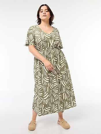 Vestido corte ancho con motivo y cuello de pico