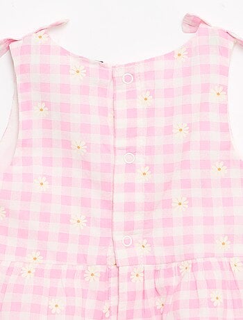 Vestido corte evasé sin mangas