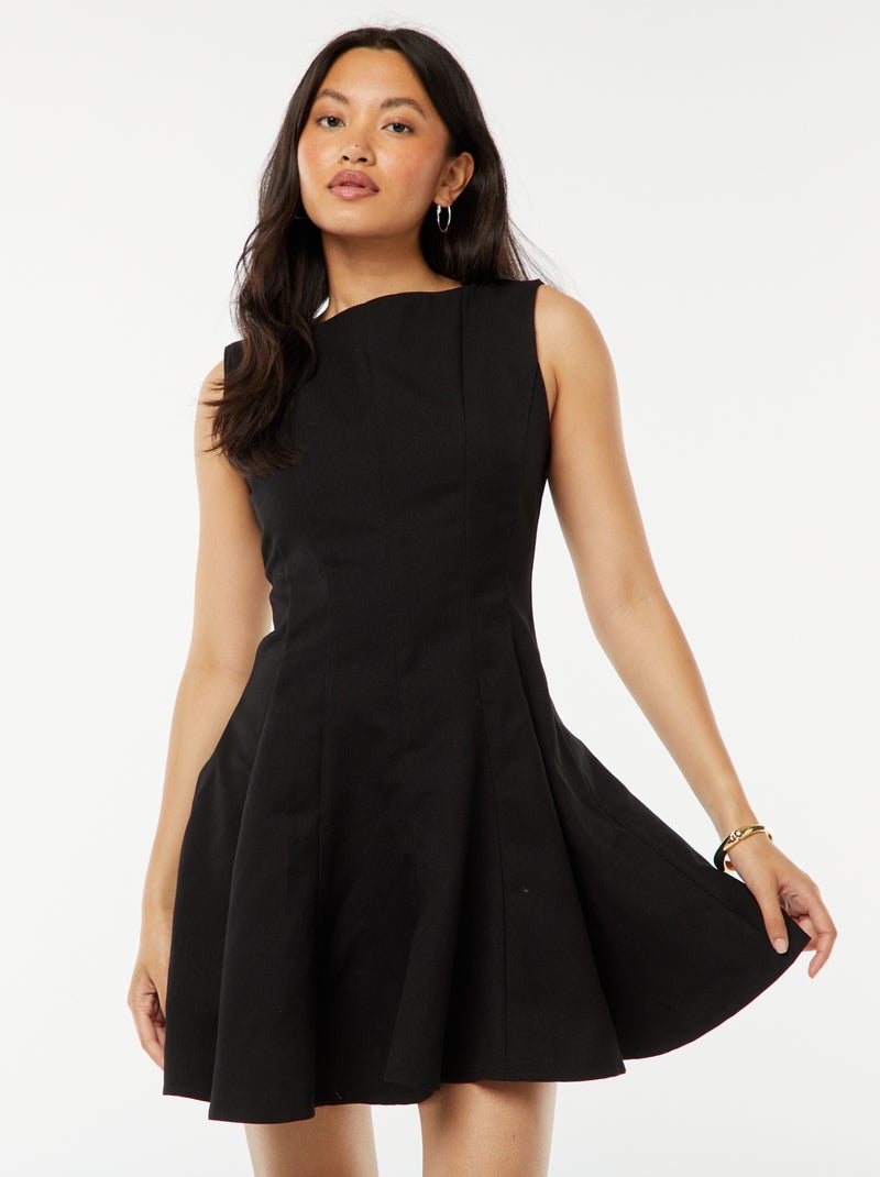 Vestido corto ajustado sin mangas negro - Kiabi