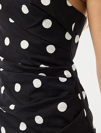 Vestido corto asimétrico