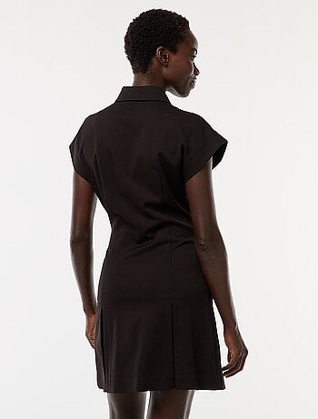Vestido corto con cremallera