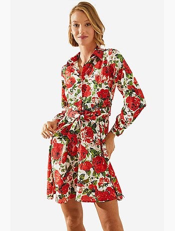 Vestido corto con estampado floral, cinturón y cuello camisero lucci