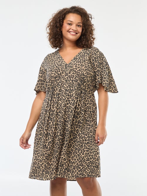 Vestido corto con manga mariposa - Kiabi