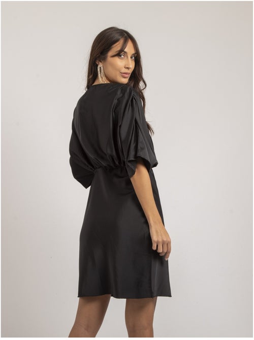 Vestido corto cruzado de satén ILIZAN - Kiabi