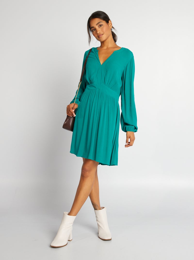 Vestido corto de crespón VERDE - Kiabi