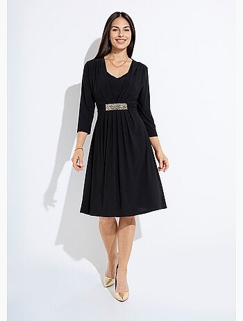 Vestido corto de escote en pico con efecto drapeado y cinturón joya - Afibel