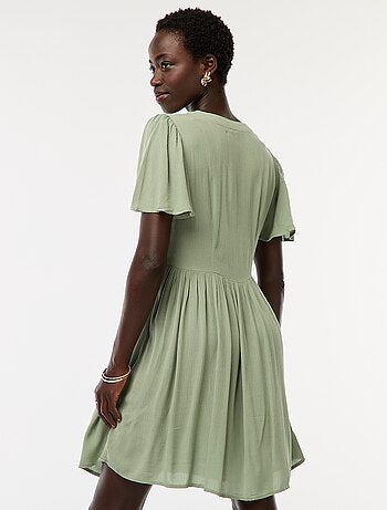 Vestido corto de manga corta con base con volantes