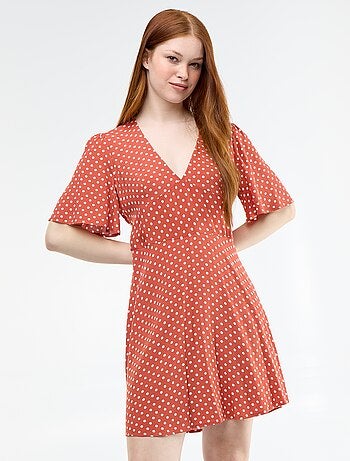 Vestido corto de manga corta con estampado de lunares