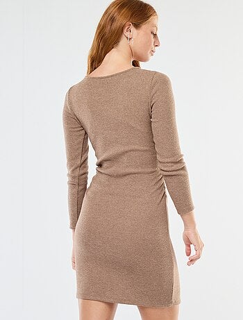 Vestido corto de manga larga en punto suave