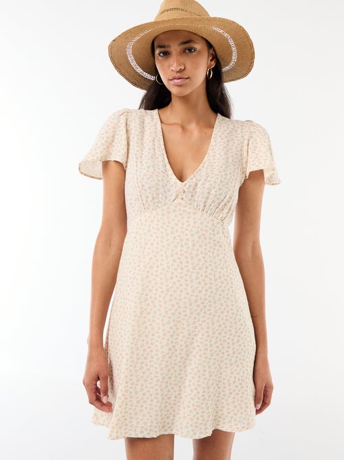 Vestido corto de manga mariposa en algodón y lino - Kiabi