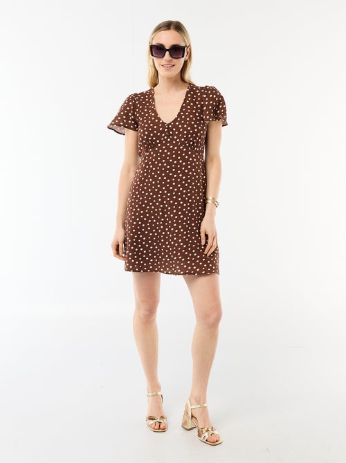 Vestido corto de manga mariposa en algodón y lino - Kiabi