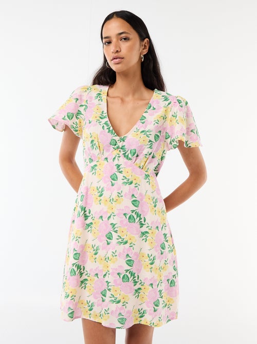 Vestido corto de manga mariposa en algodón y lino - Kiabi