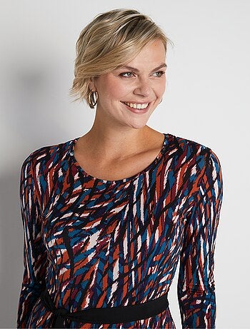 Vestido corto de punto con cinturón y cuello redondo - Afibel