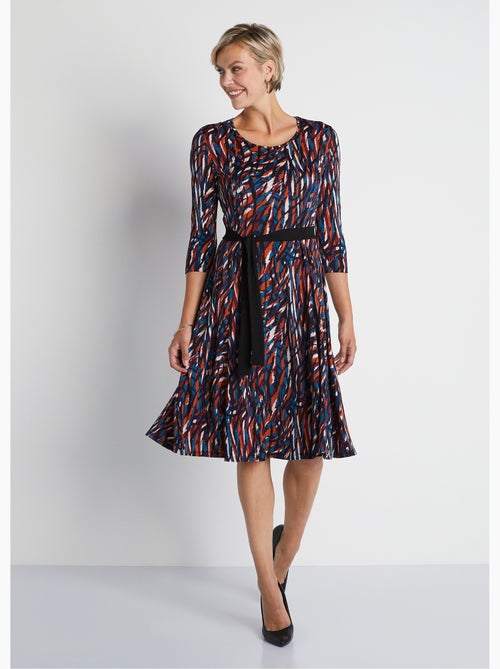 Vestido corto de punto con cinturón y cuello redondo - Afibel - Kiabi