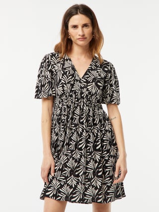 Vestido corto de punto de crepé