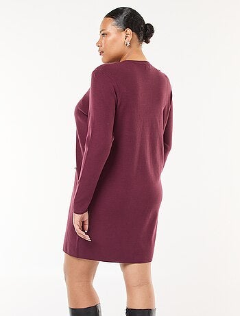 Vestido corto de punto fino con cuello en V y botones dorados