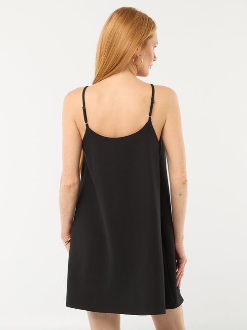 Vestido corto de tirantes finos ajustables y gran lazo decorativo - Kiabi