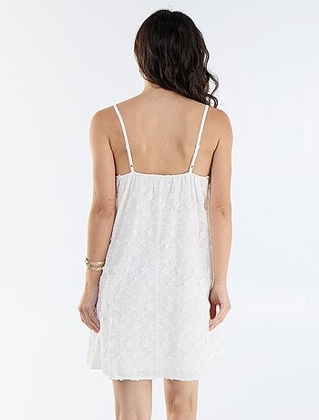 Vestido corto de tirantes finos con bordados all-over