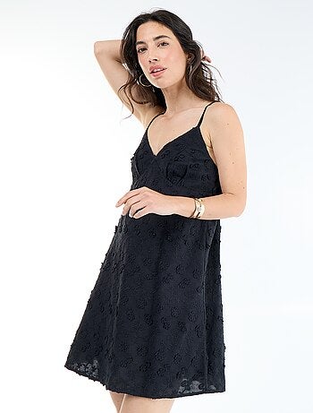 Vestido corto de tirantes finos con bordados all-over