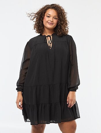 Vestido corto estampado de manga larga