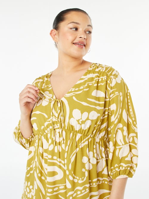 Vestido corto estampado de manga larga - Kiabi