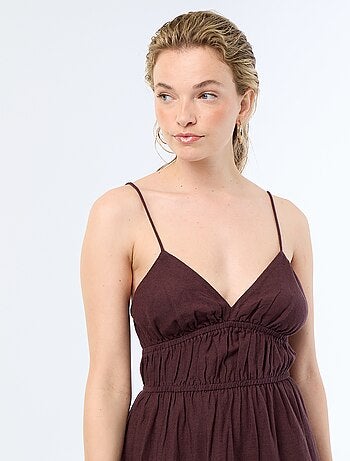 Vestido corto liso con tirantes finos