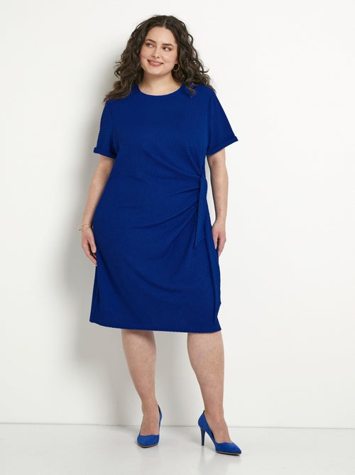 Vestido corto liso drapeado efecto cubre-vientre - Afibel - Kiabi