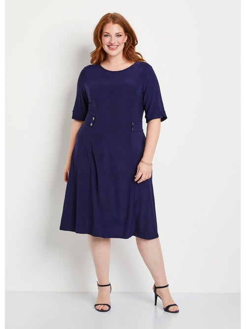 Vestido corto liso evasé - Afibel - Kiabi