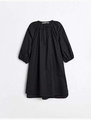 Vestido corto, mo fashion