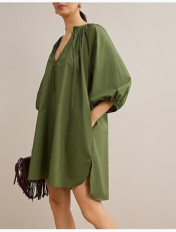 Vestido corto, mo fashion