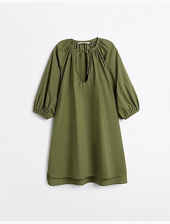 Vestido corto, mo fashion