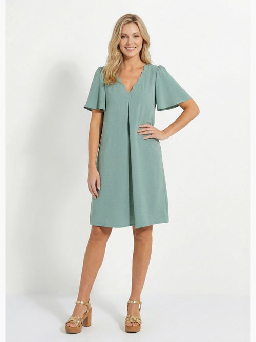 Vestido corto recto con escote en V festoneado - Afibel - Kiabi