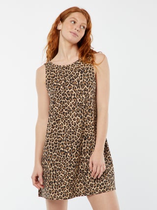 Vestido corto sin mangas
