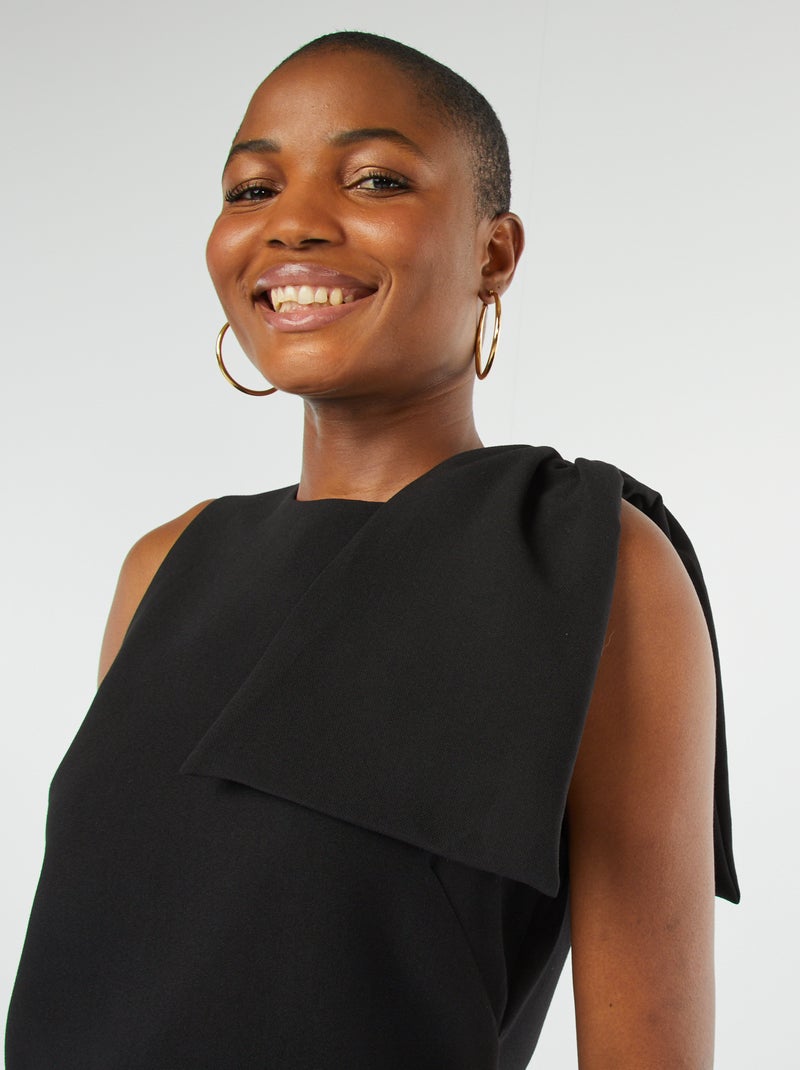 Vestido corto sin mangas con lazo negro - Kiabi