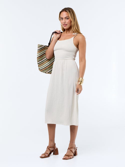 Vestido corto smock liso - Kiabi