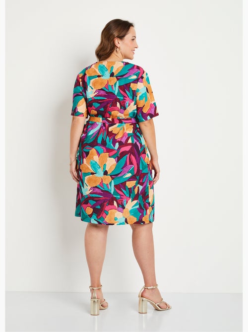 Vestido corto suelto con estampado floral. - Afibel - Kiabi Vestido corto suelto con estampado floral. - Afibel - Kiabi