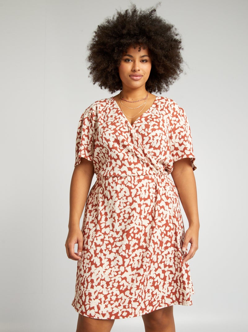 Vestido cruzado de crepé estampado NARANJA - Kiabi