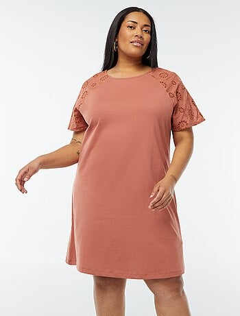 Vestido de algodón con bordados