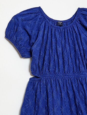 Vestido de broderie inglesa