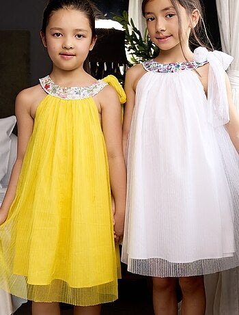 Vestido de dama de honor amarillo para niña | Cuello floral | ALIZEE