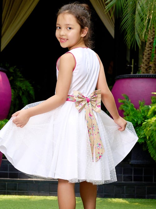 Vestido de dama de honor blanco para niña | Floral rosa y beige | HEPBURN - Kiabi