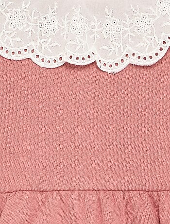 Vestido de felpa de manga larga con cuello bordado