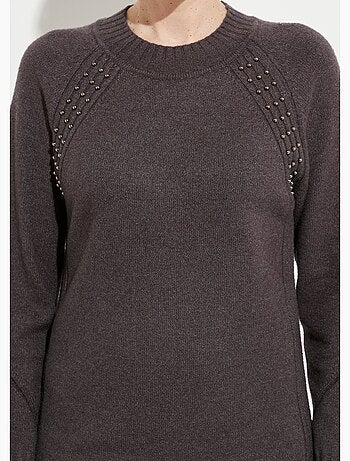 Vestido de jersey de cuello alto con detalles de canalé con cuentas