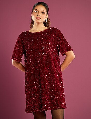 Vestido de lentejuelas con espalda anudada
