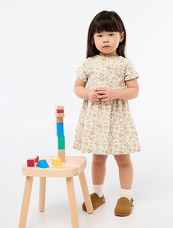 Vestido de lino mezclado con cinturón