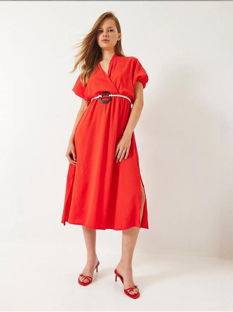 Vestido de manga corta con abertura y cinturón con cuello cruzado lucci Rojo - Kiabi